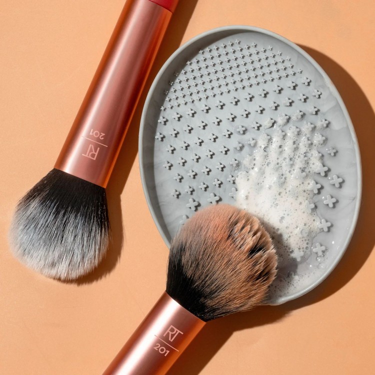 Miracle Brush Cleansing Palette 
