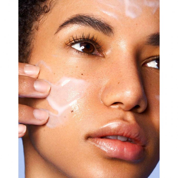 ASTRA FACE LOTION MOISTURIZING AND LIGHT FACE (50ML)