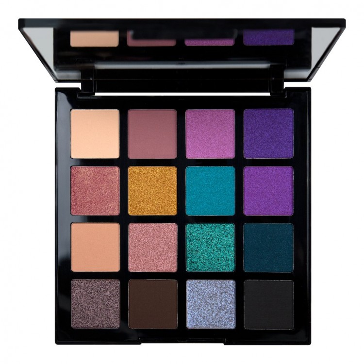 Haute Heat Eyeshadow Palette Haute Heat Eyeshadow Palette