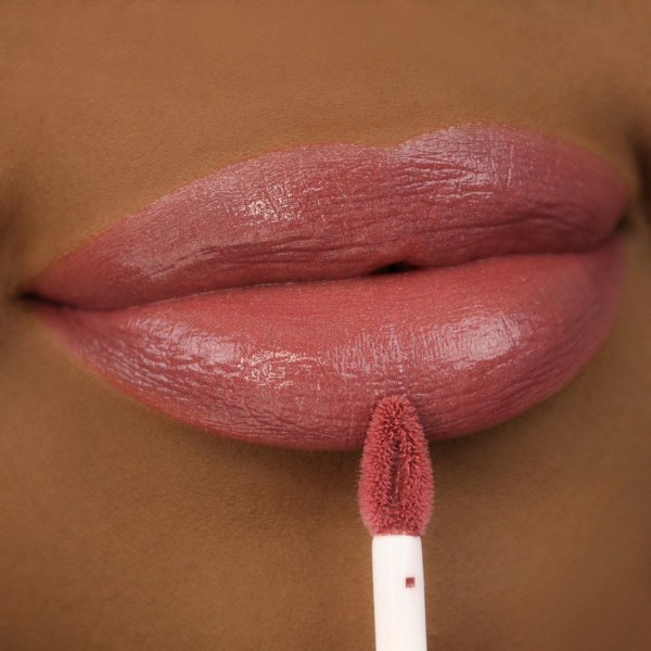 LA GIRL LIP MOUSSE VELVET LIP COLOR LA GIRL LIP MOUSSE VELVET LIP COLOR