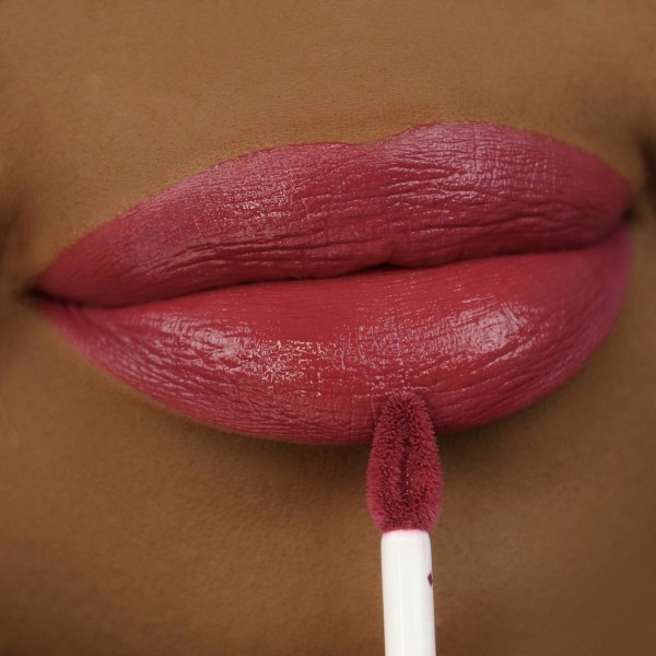 LA GIRL LIP MOUSSE VELVET LIP COLOR LA GIRL LIP MOUSSE VELVET LIP COLOR
