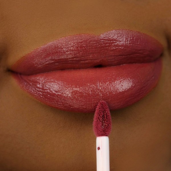 LA GIRL LIP MOUSSE VELVET LIP COLOR LA GIRL LIP MOUSSE VELVET LIP COLOR