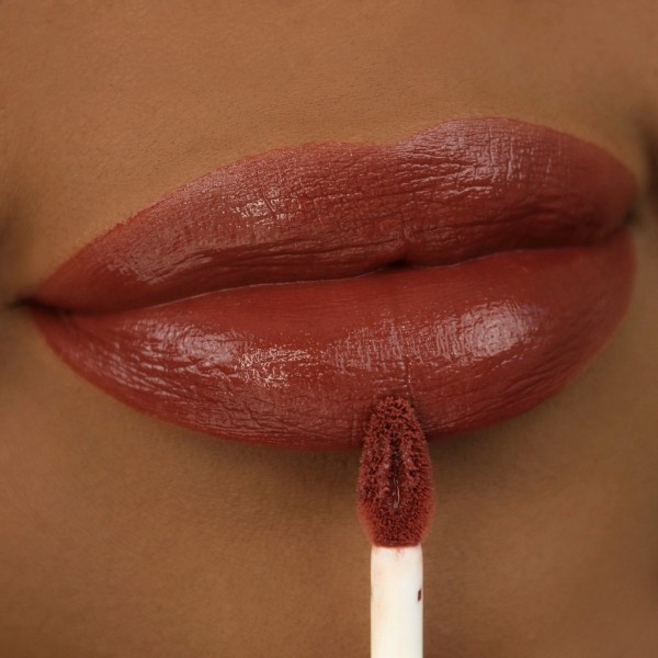 LA GIRL LIP MOUSSE VELVET LIP COLOR LA GIRL LIP MOUSSE VELVET LIP COLOR
