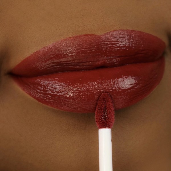 LA GIRL LIP MOUSSE VELVET LIP COLOR LA GIRL LIP MOUSSE VELVET LIP COLOR