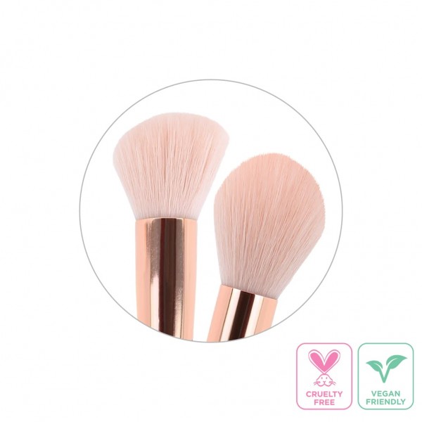 LA COLORS MULTI USE FACE BRUSH LA COLORS MULTI USE FACE BRUSH