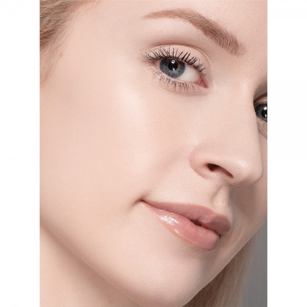 Conceal + Perfect 2-in-1 Foundation + Concealer