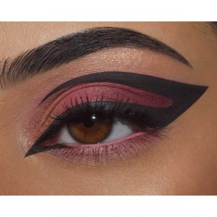 Stay put Matte 17HR Wear liquid Eyeliner