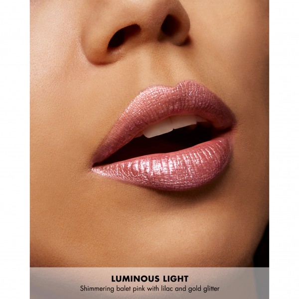 Hypnotic Lights Holographic Lip Topper Hypnotic Lights Holographic Lip Topper