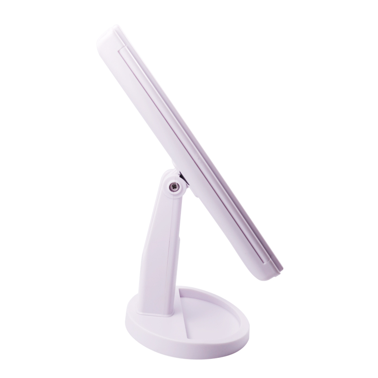 TRI-FOLD LED VANITY MIRROR 1X MAGNIFICATION TRI-FOLD LED VANITY MIRROR 1X MAGNIFICATION