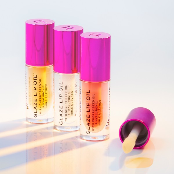 Makeup Revolution Glaze Lip Oil - GETAWAY TERRACOTTA Makeup Revolution Glaze Lip Oil - GETAWAY TERRACOTTA